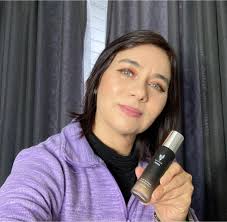 Makeup that lasts: protecting skin and underpainting options