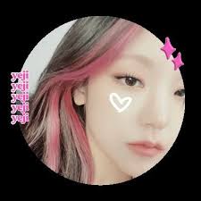 Emily Acheson (@EmilyAcheson1)