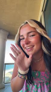 you look like you love me 😘🌺