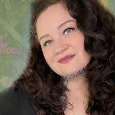 Selina Medina's Instagram, Twitter & Facebook