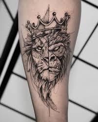 Hier finden sie tattoo vorlagen für alle arten von tattoos: Lowen Tattoos In Unserer Galerie Der Woche Tattoo Spirit