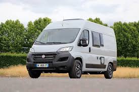 Car grau du roi antenne pour camping car que choisir camping car occasion tout y passe vans camping car argus camping car gratuit en. Les Vans Les Moins Chers Top 5 Fourgons A Moins De 40 000 Euros Dans Les Gammes 2021 Le Monde Du Camping Car