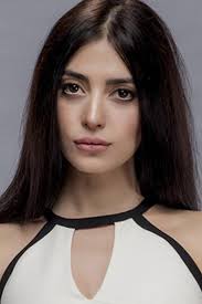 Melike İpek Yalova - Biografía, mejores películas, series, imágenes y  noticias | La Vanguardia