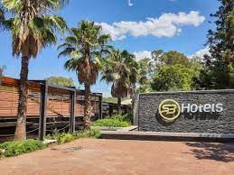 Writing on his official facebook page after landing in the country bushiri said he is in the country for charity works. Business At Bushiri S Hotel Has All But Dried Up Oudtshoorn Courant