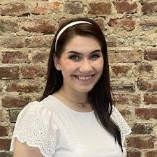 Kristina Calhoun's Instagram, Twitter & Facebook