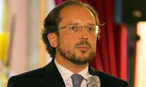 Er selber will diesen posten aber nicht . Kneissl Nachfolger Karrierediplomat Und Kurz Vertrauter Schallenberg Wird Aussenminister Kleinezeitung At