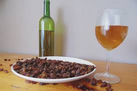 Paso a paso, con recomendaciones de productos y maquinaria según tu presupuesto. Como Hacer Vino De Uvas En Casa