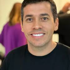 Alex Sander de Paula Camargos