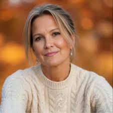 Amber Schmidt (@amberwingschmidt) • Facebook