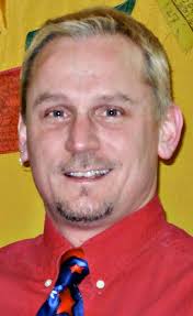 Popular Beye teacher to keep his job