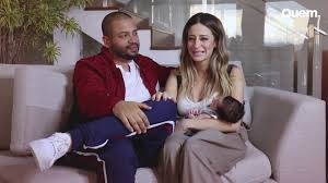 Projota, pocah e thaís (reprodução/internet). Projota E Tamara Contro Apresentam Filha Marieva E Falam Sobre Os Primeiros Dias Com A Pequena Youtube