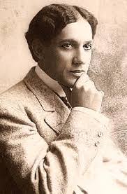 Allene Ray's Instagram, Twitter & Facebook