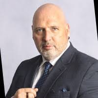 Sean Kaiser's Instagram, Twitter & Facebook