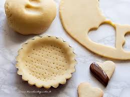 Pasta Frolla Senza Glutine Per Crostate E Biscotti Con Farina Di Riso Ricetta Nel 2020 Farina Di Riso Senza Glutine Pasta Frolla
