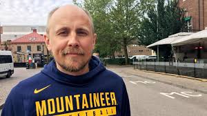 Han vill ta reda på varför unga slutar spela fotboll