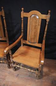 Set Of Eight English Elizabethan Style Tudor Oak Dining Chairs 1stdibs Com Antique Dining Room Chairs Oak Dining Chairs Dining Room Chairs