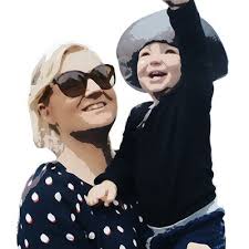 Sarah Hocking (@blindintuition)