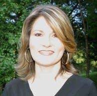 Loretta Peters's Instagram, Twitter & Facebook