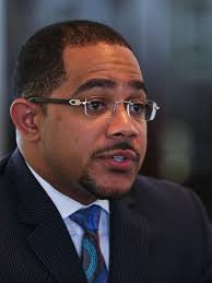 Chestnut found in contempt, owes $730K