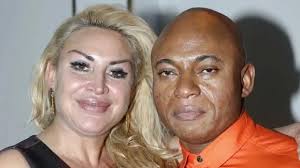 Las condiciones de Lydia Lozano a todo aquel que entra en las fiestas de su casa