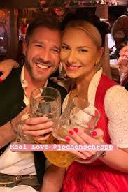 Denn nachdem mit felix von jascheroff (32) und isabell horn (30) zwei. Valentina Pahde Starportrat News Bilder Gala De