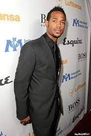 理察·法恩斯沃斯 （ 英語 ： richard farnsworth ） / 勞勃·莫利 （ 英語 ： robert morley ） (1978) 法雷迪·福瑞斯特 （ 英語 ： frederic forrest ） (1979) 喬·佩西 (1980) 勞勃·普雷斯頓 （ 英語 ： robert preston (actor) ） (1981) 米基·洛克 (1982) 傑克·尼克遜 (1983) 約翰·馬克維奇. é›»å½± é¬¼å±‹å…¥é¡é¦¬é¾éŸ‹æ©æ–¯åˆä¸€æƒ¡æžè«§ä»¿é›»å½±