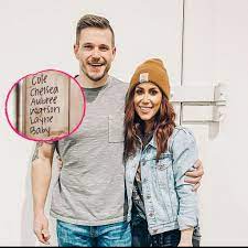 Her birthday, what she did before fame, her family life, fun trivia facts, popularity rankings, and more. Teen Mom Star Chelsea Houska 28 Erwartet Viertes Kind Promiflash De