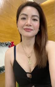 Erwin Navarro's Instagram, Twitter & Facebook