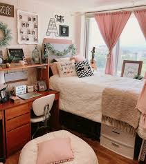 Epingle Par Camille Grondin Sur Dorm Ideas Idee Chambre Chambre Deco Ado Deco Chambre