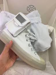 Verkauft wird ein paar converse x lay zhang in der gr. Converse X Lay Zhang Chuck 70 Helpmywallet Women S Fashion Shoes On Carousell