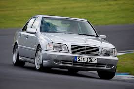 Mercedes C43 Amg L Autoroutiere Par Excellence W202 Mercedes Benz Voiture Mercedes
