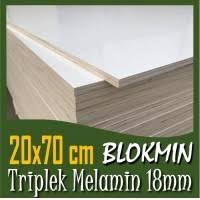 Triplek umumnya memiliki ukuran 2440 m x 1120 mm. Daftar Harga Triplek 18 Mm Bulan Juni 2021