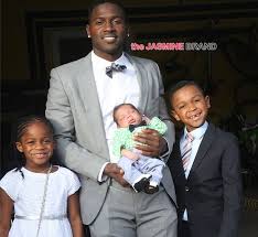 Antonio brown family photos with wife and girlfriend. Exclusive Pittsburgh Steelers Antonio Brown Ends Nasty Baby Mama Custody Battle Thejasminebrand