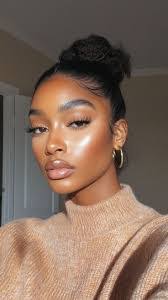 Kelly Quezada's Instagram, Twitter & Facebook