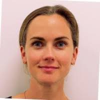 Vicki Condon's Instagram, Twitter & Facebook