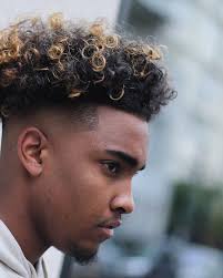 See This Instagram Photo By 235th Barber Street 653 Likes Men Hair Color Curly Hair Styles Colored Curly Hair