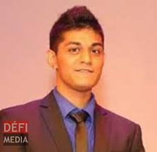 Young professionals debate paid healthcare