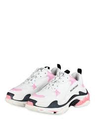 To connect with balenciaga triple s, join facebook today. Sneaker Triple S Von Balenciaga Bei Breuninger Kaufen