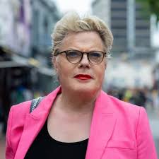 Robyn Potts (@robsx64)