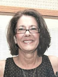 Mandy Britton's Instagram, Twitter & Facebook