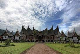 Rumah Adat Masyarakat Minangkabau Kota Padang Minangkabau Gambar Kota