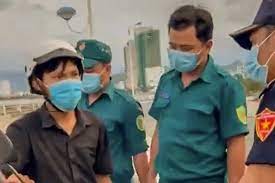 Hai ông đào công thiên, cựu phó chủ tịch ubnd tỉnh và ông võ tấn thái, cựu giám đốc sở tài nguyên và môi trường tỉnh. 7u1aa4 Py2lrzm