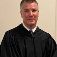 Judge's race: Mills vs. Pennington