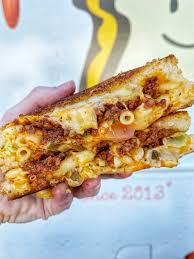 The signature sandwich, the cheesy mac and rib melt has garnished nationwide accolades and has been seen on tv shows like unwrapped, unique eats, food truck paradise and many more. New Food Truck In Austin Happy Grilled Cheese So Much Life
