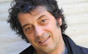 Premio Strega 2020. Il colibrì di Veronesi “spicca il volo” verso il  prestigioso riconoscimento