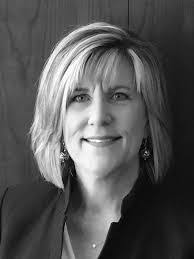 Beth Reisinger's Instagram, Twitter & Facebook