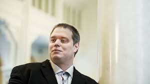 En till sjukhus efter skottlossning i berga. Syftet Var Att Testa Sakerheten Pa Flashback Nyheter Ekot Sveriges Radio