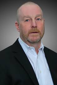 Thomas Upton's Instagram, Twitter & Facebook