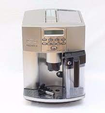 This is the belonging magnifica 3500 it's fully automatic all push button it's got an automatic phone for your milk that pops out. Delonghi Magnifica Esclusivo Esam3500 N Coffee Espresso Cappuccino Latte Maker Coffee And Espresso Maker Nespresso Coffee Capsules Latte Maker