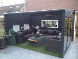 leuke overkapping in kleine dorps tuin tuin kleine tuin schutting tuin